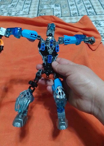 Mavi Karanlık Temalı Aksiyon Figürü - Görsel 4