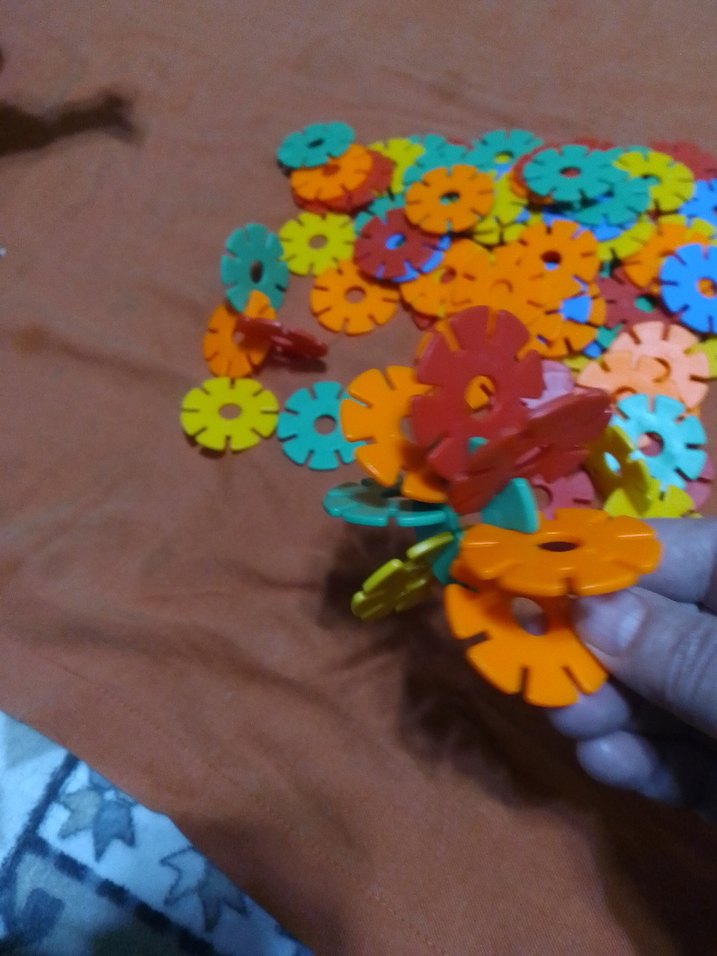 Renkli Eğitici Oyuncak Parçaları - Görsel 2