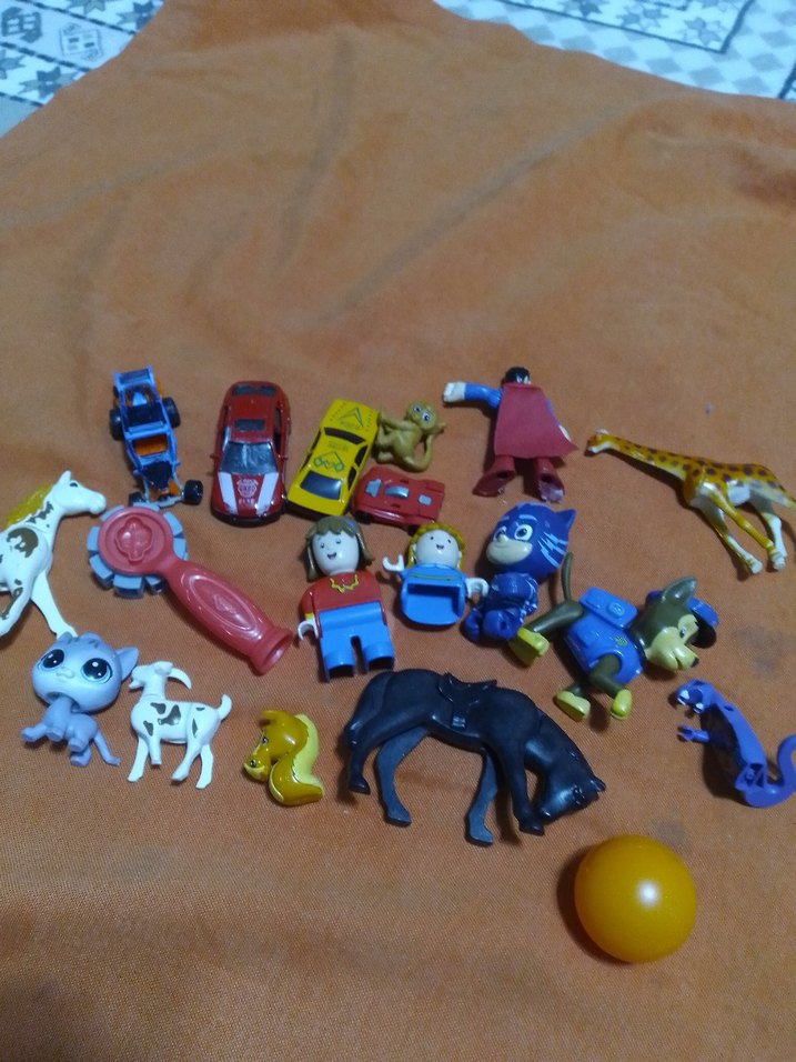 Renkli Mini Figür ve Araç Seti - Görsel 4