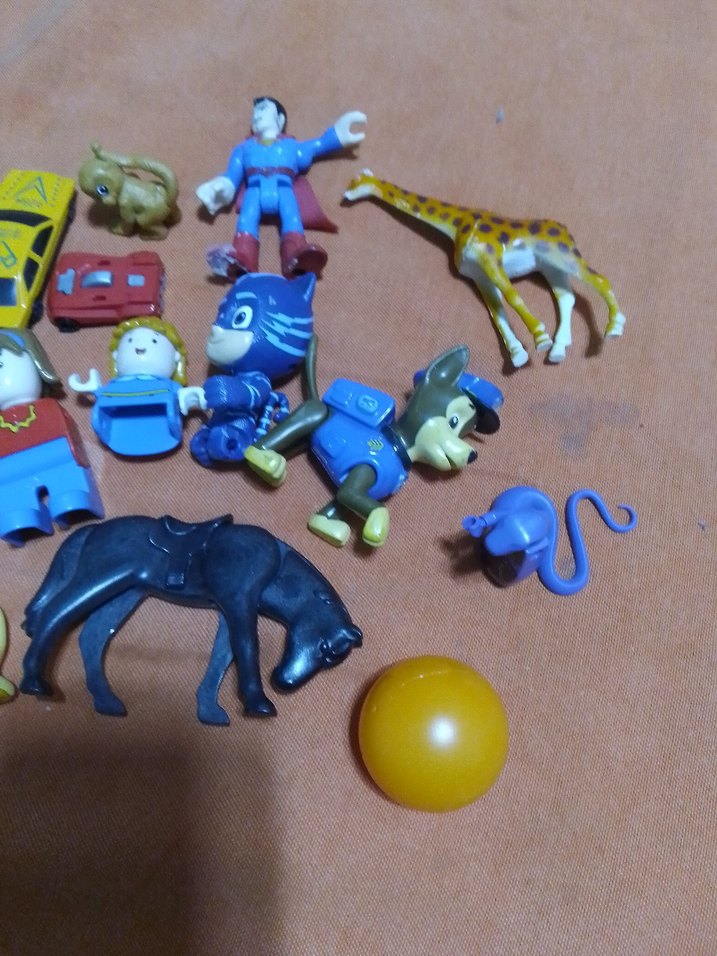 Renkli Mini Figür ve Araç Seti - Görsel 3