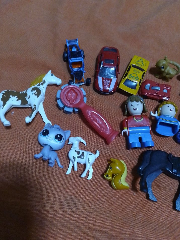 Renkli Mini Figür ve Araç Seti - Görsel 2