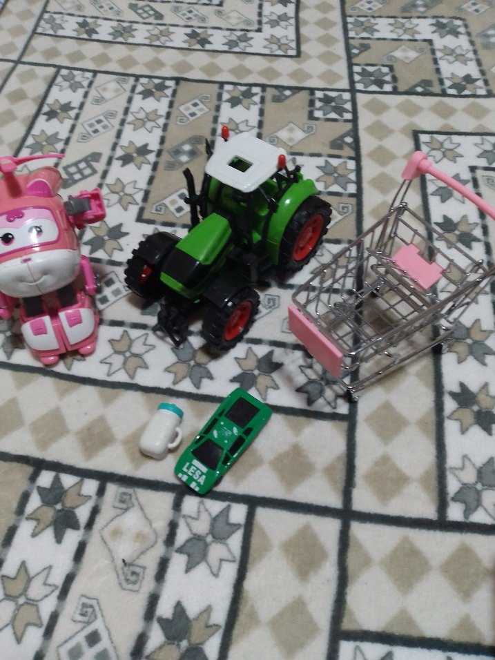 Yeşil Oyuncak Traktör Araba - Görsel 5