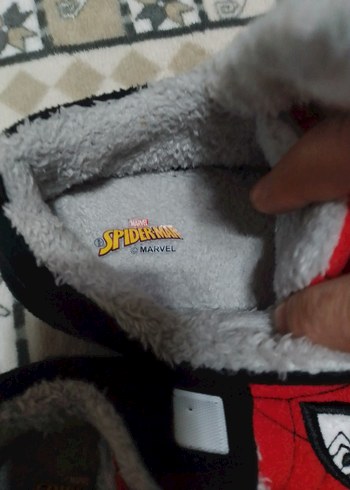 Kızıl Örümcek Baskılı Erkek Çocuk Ev Terliği - Görsel 4