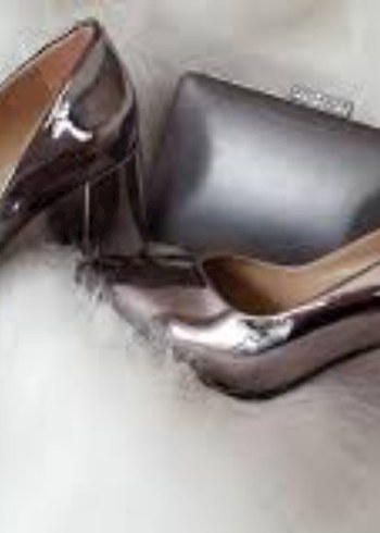 7 santim Gri Parlak Topuklu Stiletto Kadın Ayakkabı