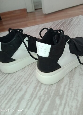 Derimod bilek boy sneaker