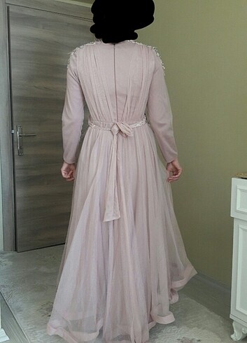 Pembe tül elbise