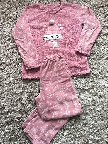Diğer Polar pijama takımı