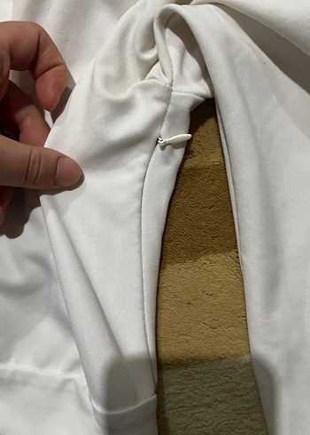 Uzun Kollu Beyaz Fitted Bluz - Görsel 4