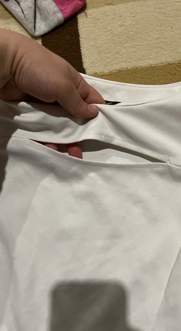 Uzun Kollu Beyaz Fitted Bluz - Görsel 2