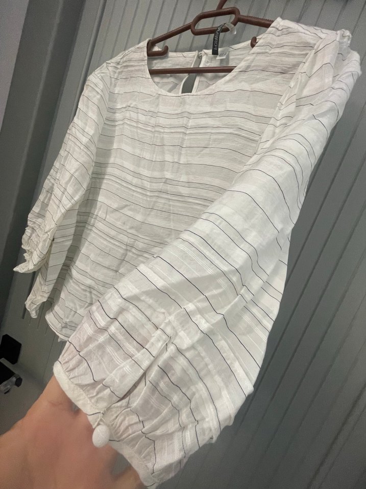 Beyaz Kadın Keten Pileli Uzun Kollu Bluz - Görsel 3