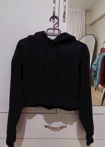 Diğer Siyah Kapusonlu Crop Sweatshirt