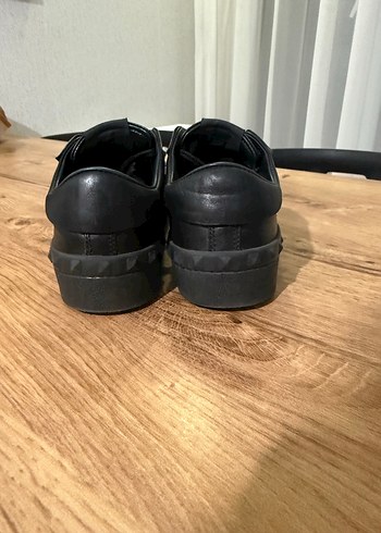 Valentino garavani - Görsel 2