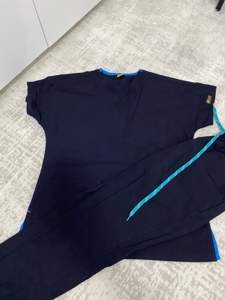 Erkek Lacivert hemşire forması - Görsel 2