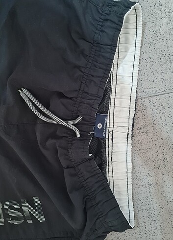LC Waikiki LCW Deniz Şortu