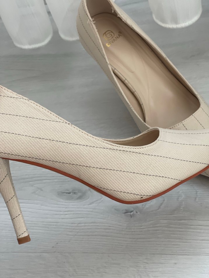 Bej Çizgili Pilili Stiletto - Görsel 2