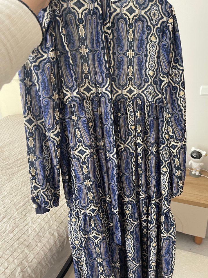 Desenli mavi elbise - Görsel 3