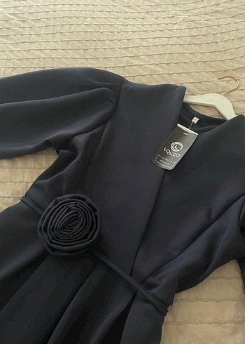 Velden bağlamalı gül detayli scuba elbise - Görsel 2