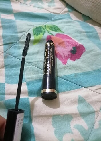  Beden Loreal paris telescopic 