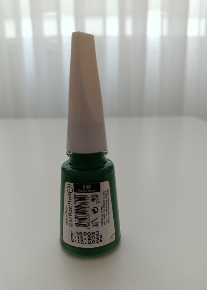 Flormar Klasik Parlak Bitişli Yüksek Pigmentli Oje -Nail Enamel  - Görsel 2