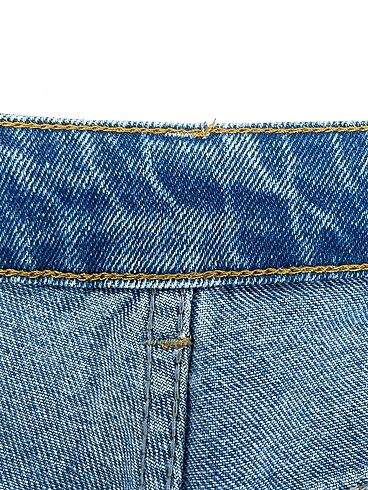 30 Beden mavi Renk PreLoved Jean / Kot %70 İndirimli.