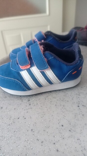 Erkek çocuk orjinal adidas spor ayakkabı  - Görsel 5