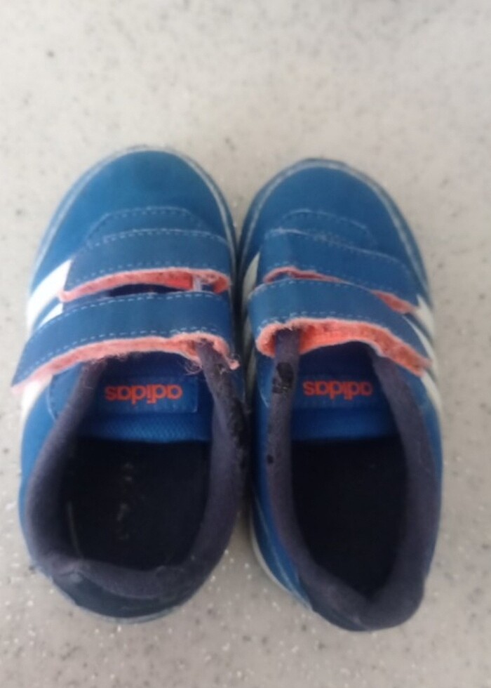 Erkek çocuk orjinal adidas spor ayakkabı  - Görsel 4