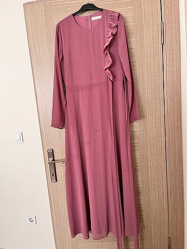 GÜL KURUSU ŞİFON ELBİSE - Görsel 8