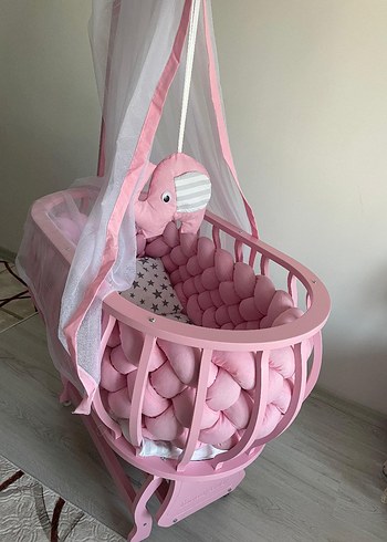 Diğer Pembe Ahşap Bebek Beşiği