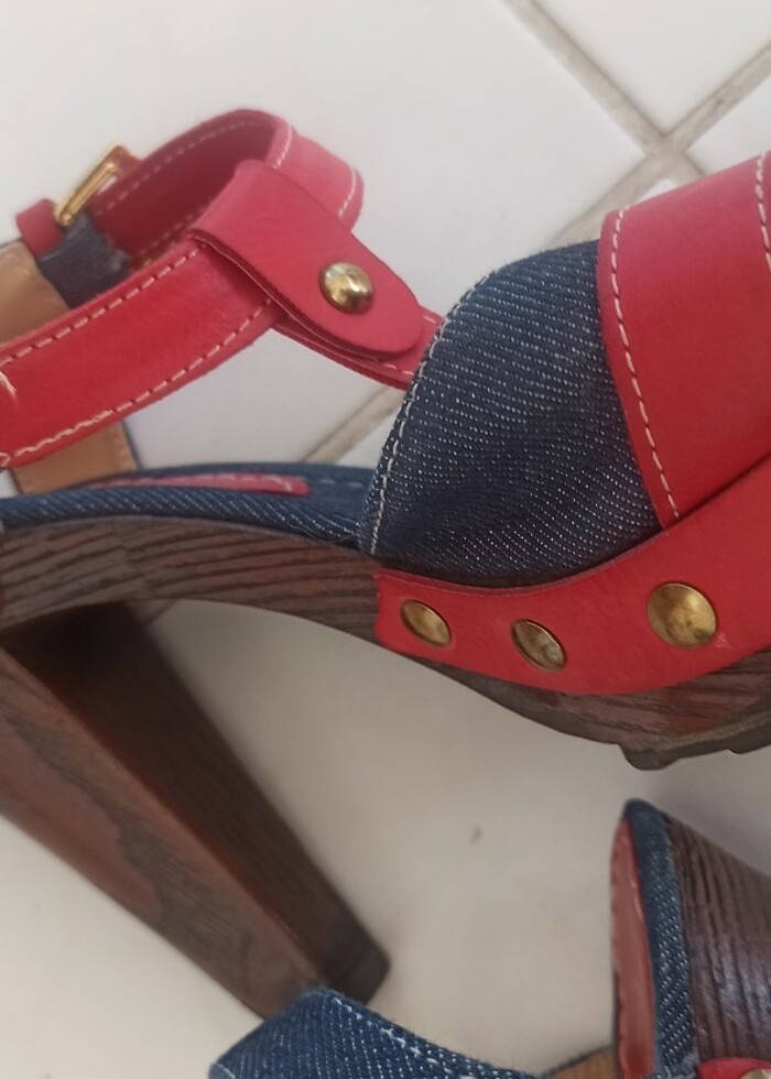 Topuklu ayakkabi - Görsel 3