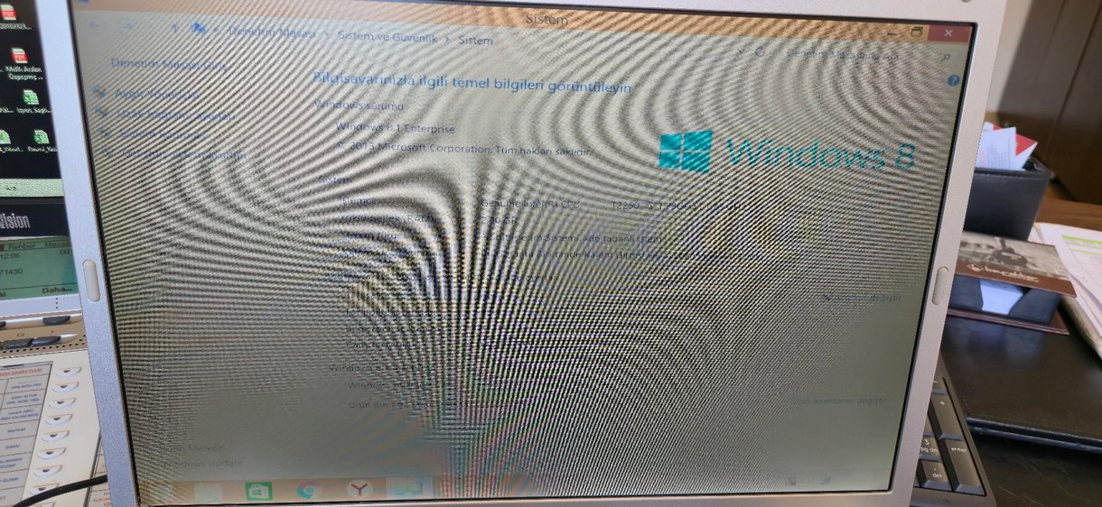 Beyaz Dell Dizüstü Bilgisayar - Görsel 3