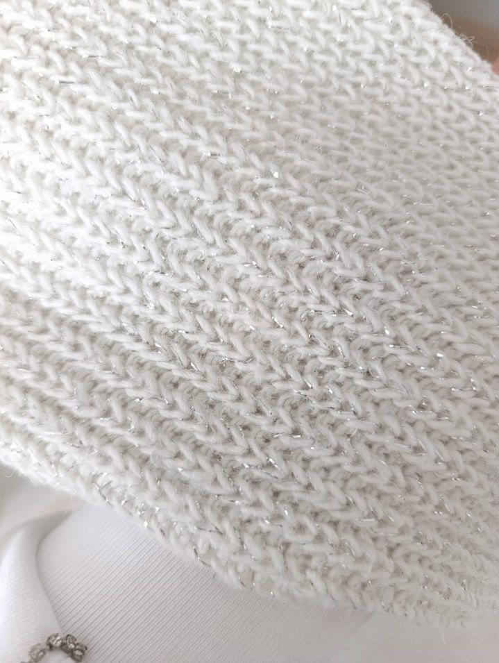 Adil Işık beyaz kazak - Görsel 4