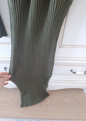 V Yaka Triko Uzun Kadın Elbise - Görsel 4