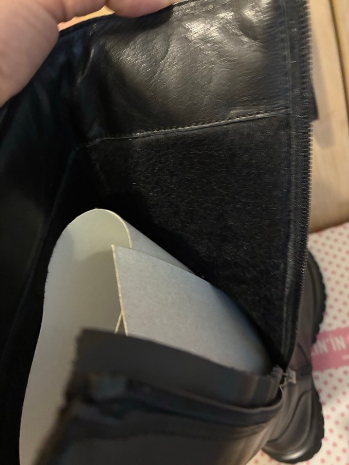 Siyah Deri Çizme - Görsel 5