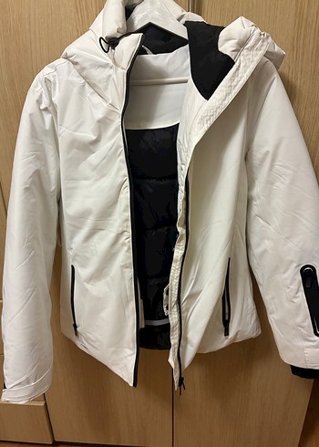 Su geçirmez mont - Görsel 9