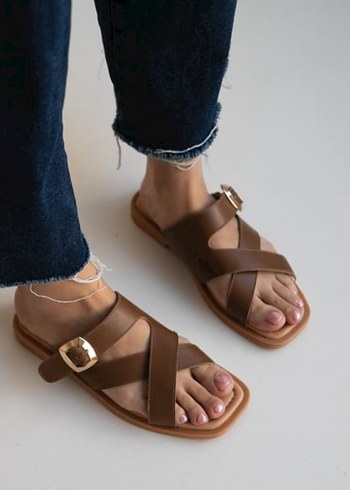 Pelinin Ayakkabıları 37