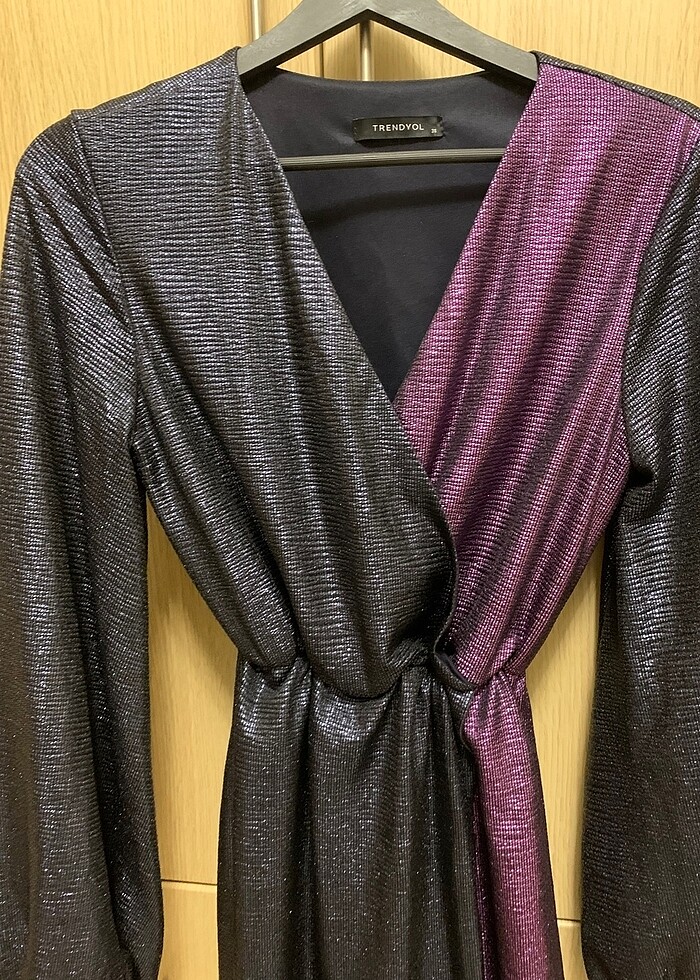 Trendyol ışıltılı elbise - Görsel 3