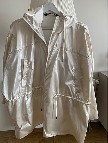 Zara yağmurluk - Görsel 8