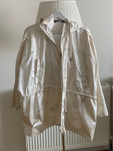 Zara yağmurluk - Görsel 10