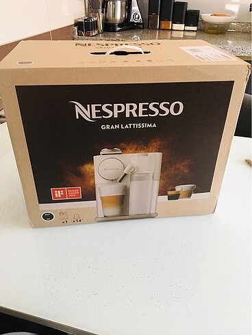 Nespresso gran lattisima f541 blac