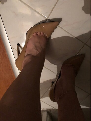 Taşlı stiletto