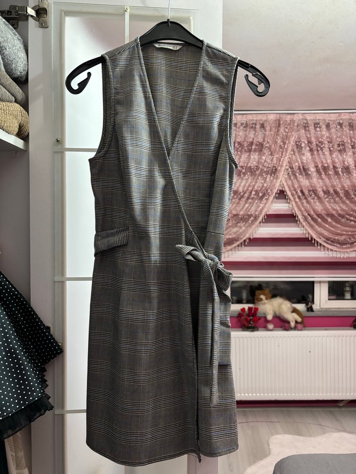 Gri Kuşaklı Midi Kadın elbise - Görsel 5