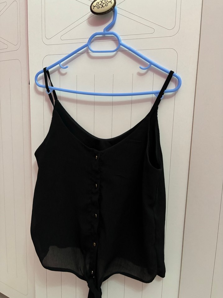 Düğmeli Siyah Askılı Midi Bluz - Görsel 2