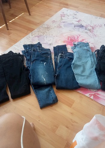 Koyu Mavi Kadın Dar Kesim Midi Kot Pantolon