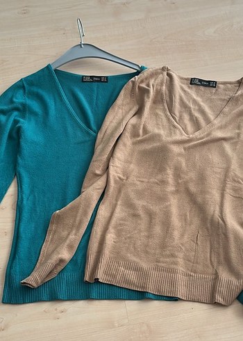 Bej V Yakalı Kadın Triko - Görsel 3