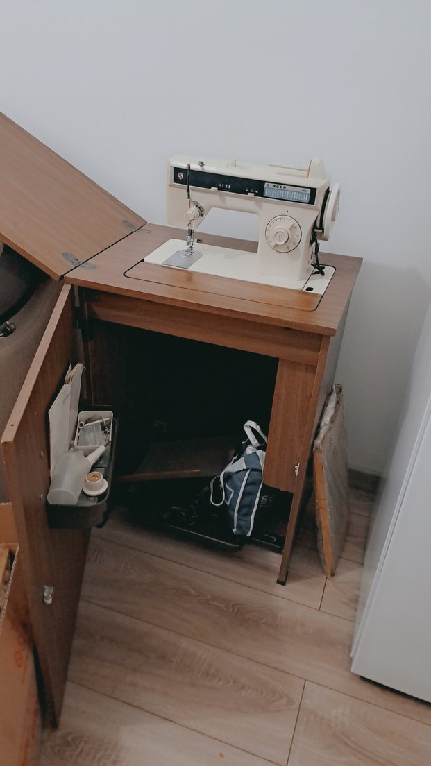 Singer 288 Beyaz Dikiş Makinesi - Görsel 2