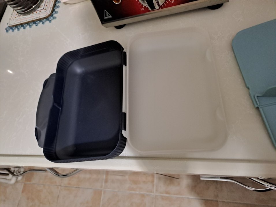 Tupperware Gri Plastik Saklama Kabı - Görsel 4