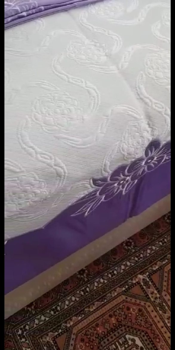 İşlemeli Beyaz Yatak Örtüsü - Görsel 4