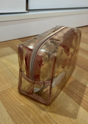 Oysho Şeffaf Vinil Çiçek Desenli Makyaj Çantası - Görsel 3