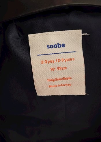 Kırmızı Erkek Çocuk Kapüşonlu Mont - Görsel 5