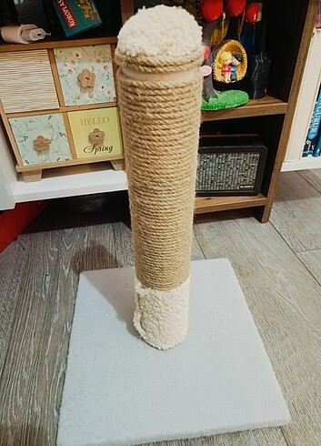 Kedi tırmalama tahtası 